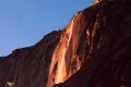 آبشار یوسمیت در کالیفرنیا